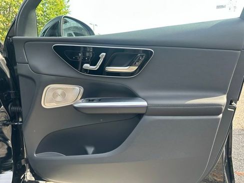 Used 2026 Mercedes-Benz GLC 350e GLC 350e image 24