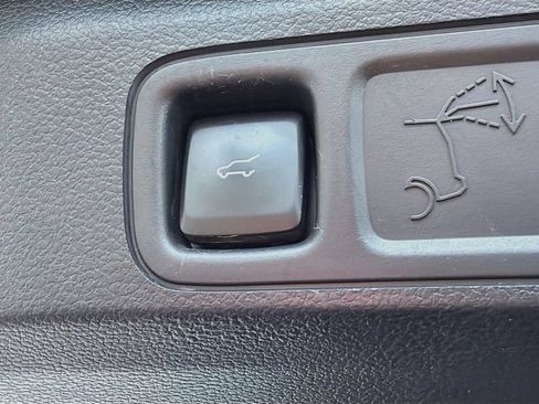 Used 2024 Ford Expedition Max XLT AWD/4WD image 36