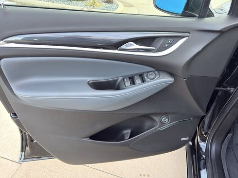 Used 2023 Buick Enclave Essence w/ Experience Buick Package image 12