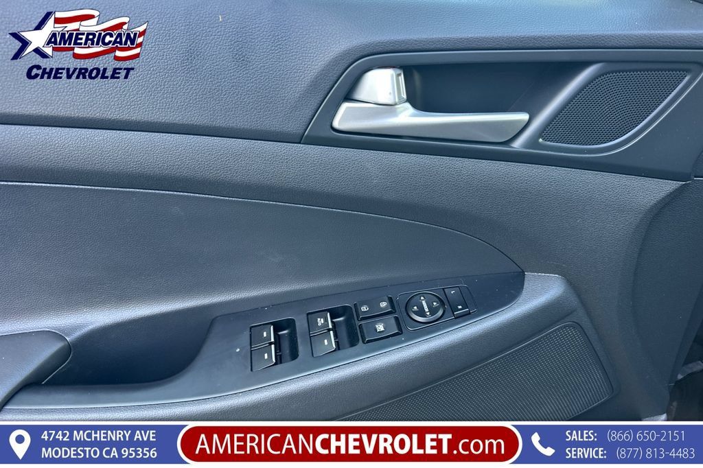 Used 2020 Hyundai Tucson Limited FWD image 11
