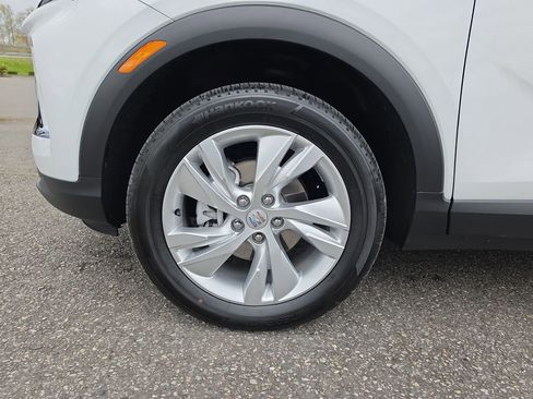 Used 2024 Buick Encore GX Preferred w/ Comfort Package image 31