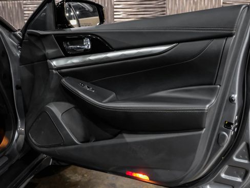 Used 2021 Nissan Maxima 3.5 SV w/ Floor Mat Group image 48