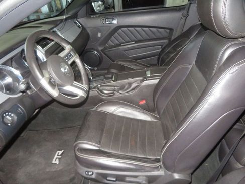 Used 2014 Ford Mustang GT Premium w/ Electronics Package RWD image 16