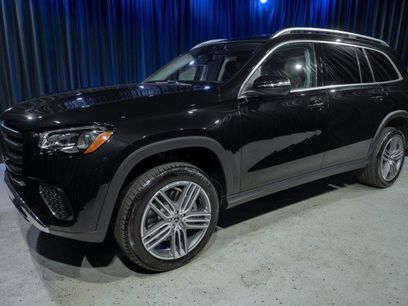 New 2026 Mercedes-Benz GLS 450 4MATIC