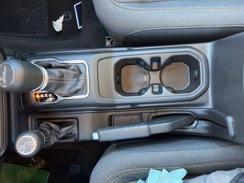 New 2026 Jeep Gladiator Sport image 31