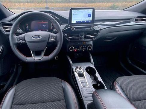 Used 2024 Ford Escape ST-Line w/ Equipment Group 301A image 44