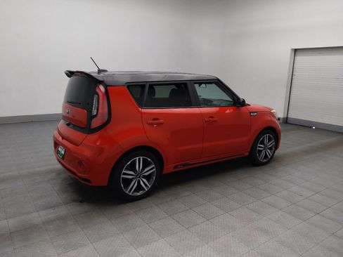 Used 2019 Kia Soul + image 10