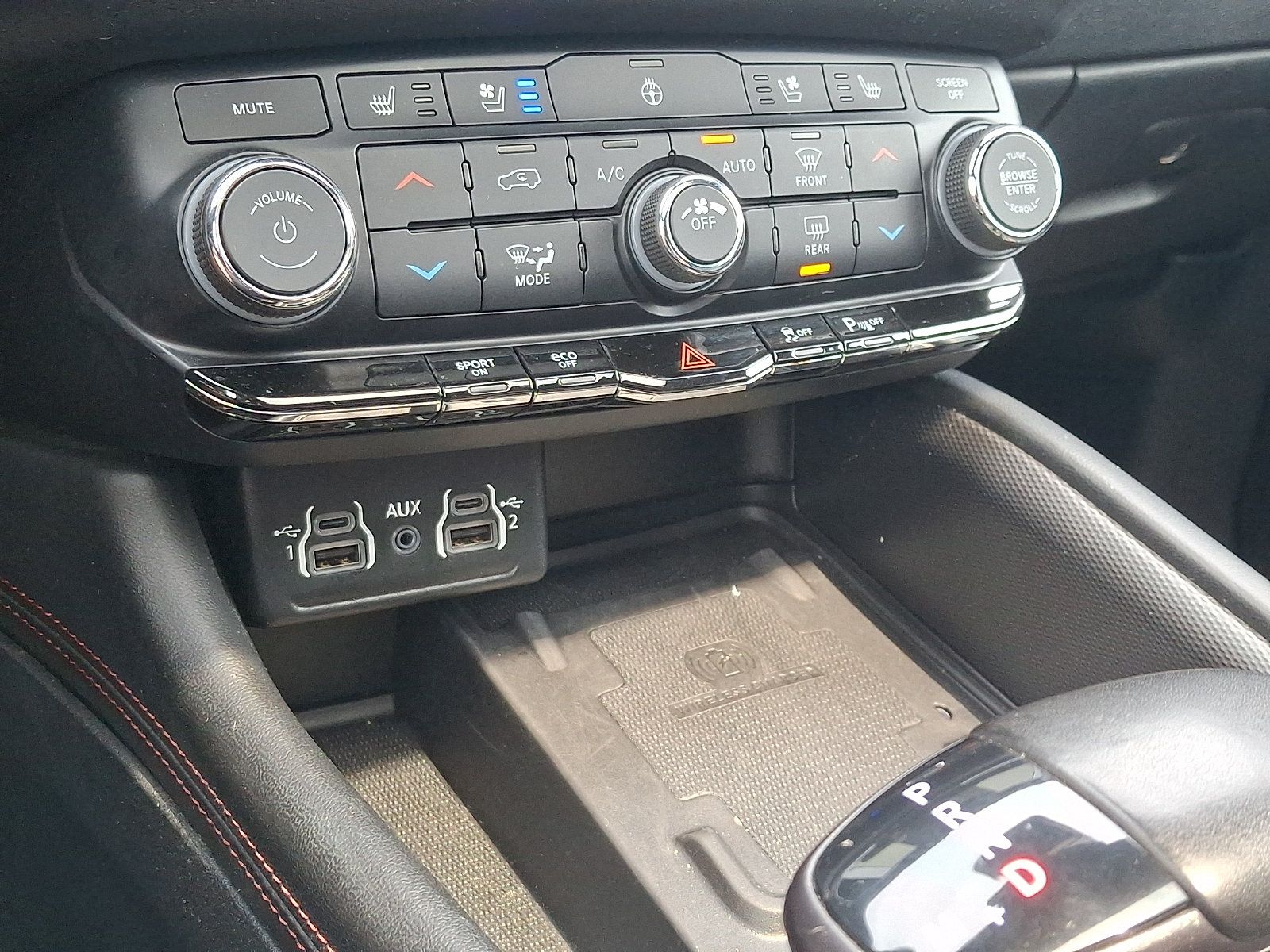 Used 2023 Dodge Durango R/T AWD/4WD image 17