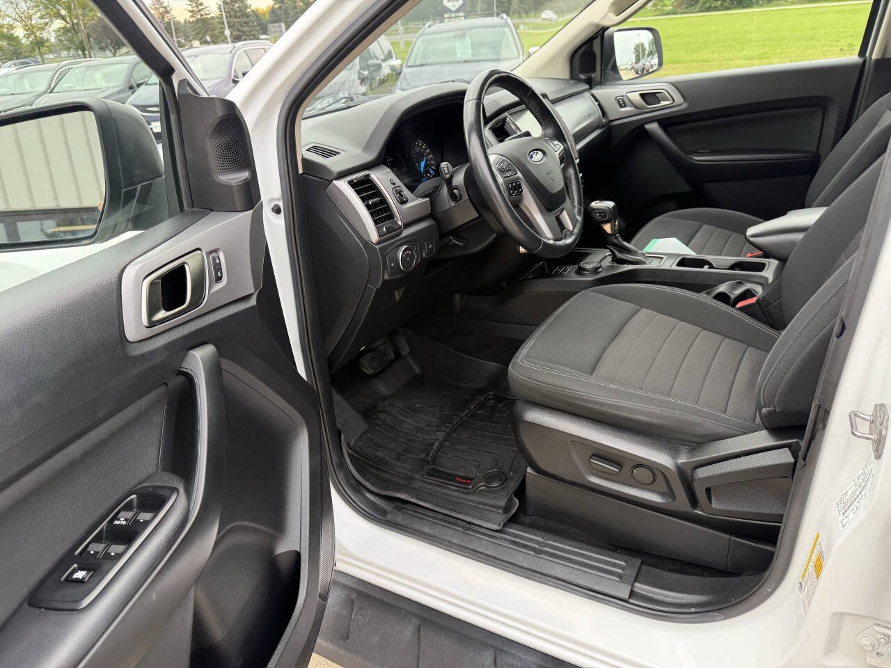 Used 2019 Ford Ranger XLT w/ Equipment Group 302A Luxury AWD/4WD image 5