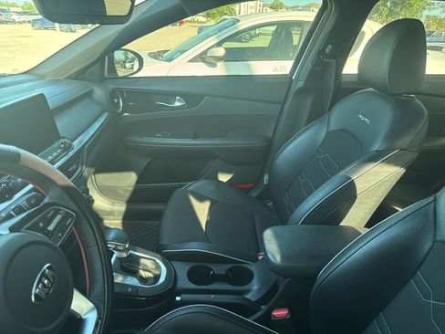 Used 2020 Kia Forte GT-Line image 8