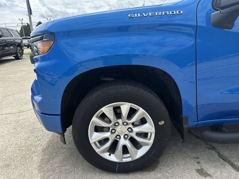 Used 2025 Chevrolet Silverado 1500 Custom AWD/4WD image 34