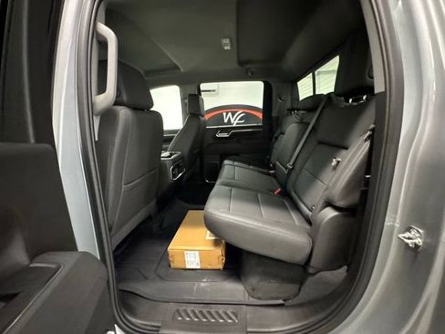 New 2026 GMC Sierra 2500 SLT w/ SLT Premium Package image 13