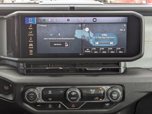 Used 2025 Jeep Wrangler Sport S image 18