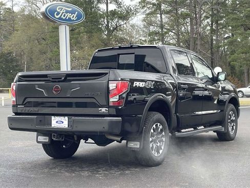 Used 2024 Nissan Titan PRO-4X w/ Off Road Protection Package image 25