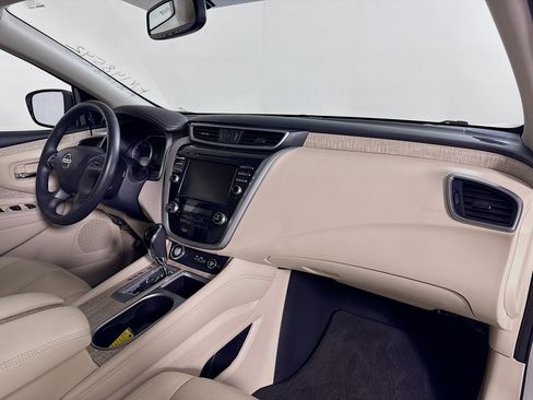 Used 2019 Nissan Murano SV AWD/4WD image 25