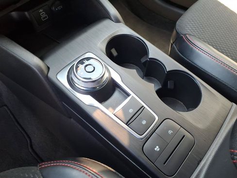 Used 2025 Ford Escape ST-Line AWD/4WD image 11