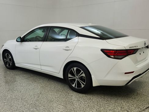 Used 2022 Nissan Sentra SV FWD image 5