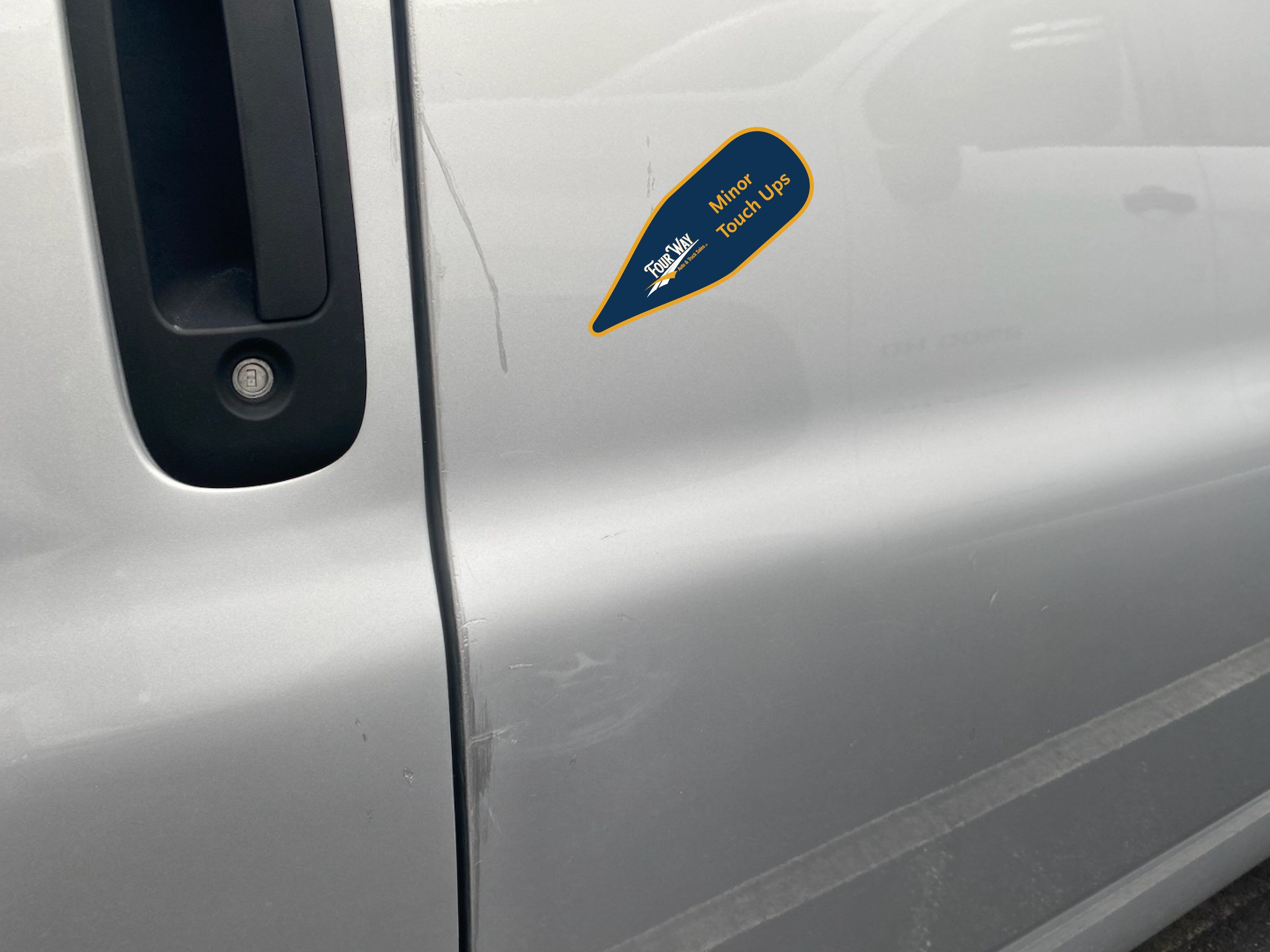 Used 2016 Chevrolet Express 3500 LT w/ LT Preferred Equipment Group RWD image 28