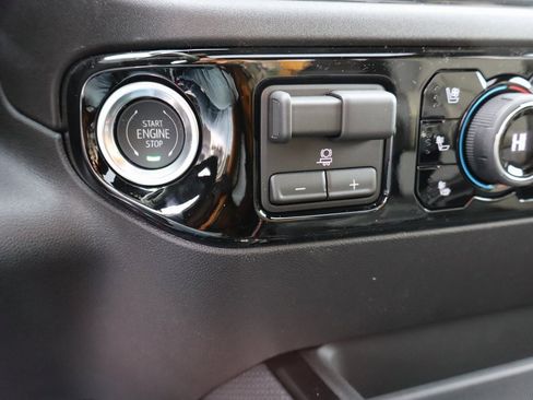 New 2026 Chevrolet Silverado 2500 ZR2 w/ LPO, Dark Essentials Package image 11