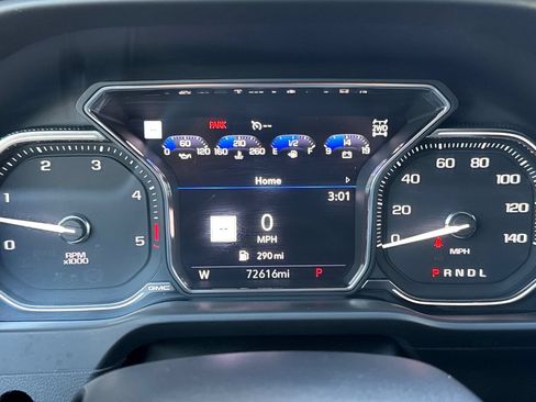 Used 2022 GMC Sierra 3500 Denali AWD/4WD image 29
