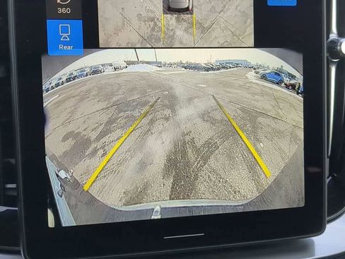 New 2026 Volvo XC90 B6 Plus w/ Protection Package Premier image 30