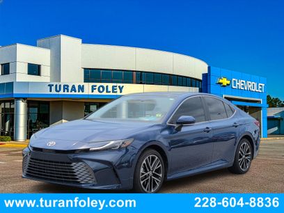 Used 2025 Toyota Camry XLE w/ Premium Package