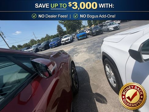 Used 2024 Volkswagen Jetta SE w/ Panoramic Sunroof Package FWD image 33