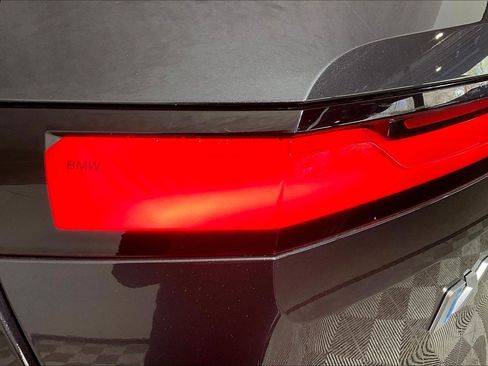 Certified 2022 BMW iX xDrive50 w/ Premium Package image 31