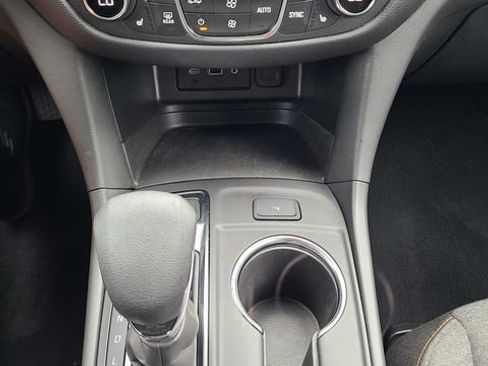 Used 2024 Chevrolet Equinox LT AWD/4WD image 31