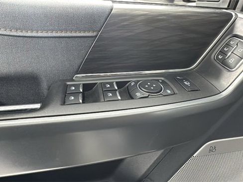 Used 2024 Ford F150 Lariat w/ Tow/Haul Package image 18