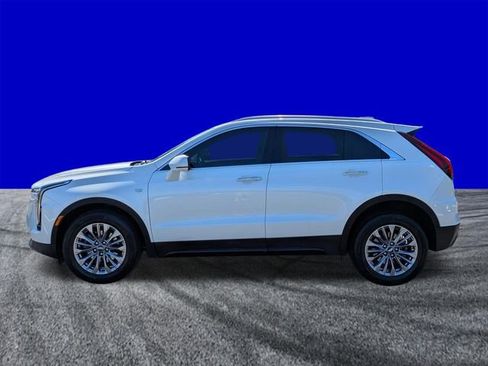 Used 2024 Cadillac XT4 Premium Luxury FWD image 7