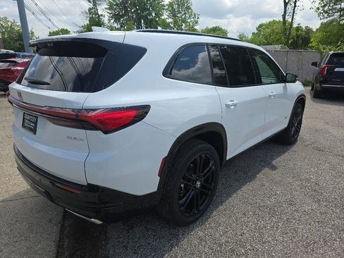 New 2026 Buick Enclave Sport Touring AWD/4WD image 7