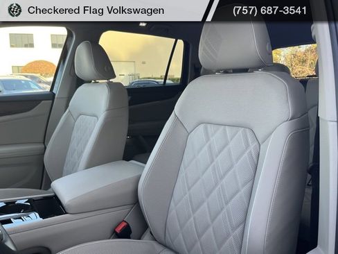 New 2026 Volkswagen Atlas SEL Premium R-Line image 22