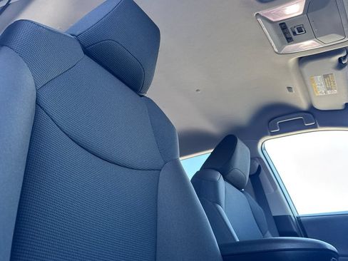 Certified 2025 Toyota RAV4 LE AWD/4WD image 16