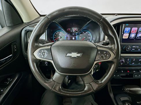 Used 2018 Chevrolet Colorado Z71 w/ Centennial Edition AWD/4WD image 11