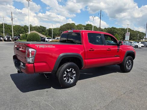 Certified 2023 Toyota Tacoma TRD Off-Road w/ Technology Package RWD image 12
