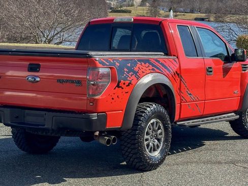 Used 2010 Ford F150 Raptor image 12