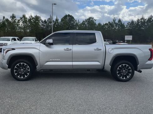 Used 2024 Toyota Tundra Limited image 5
