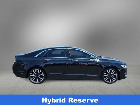 Used 2018 Lincoln MKZ Reserve w/ Technology Package FWD image 9