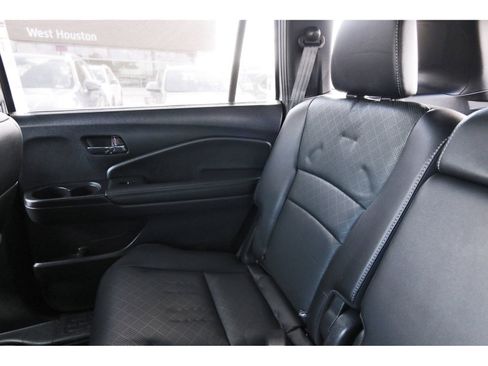 Used 2019 Honda Passport EX-L image 13