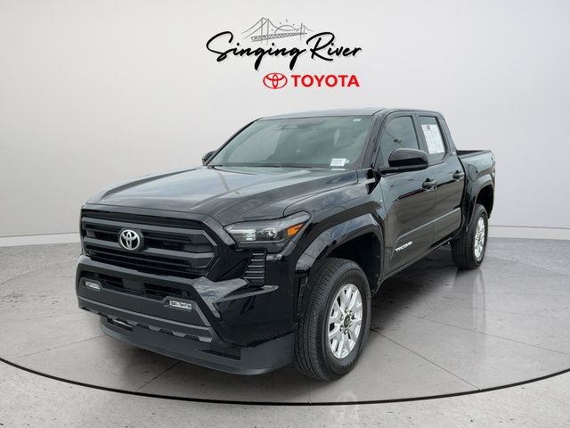 Used 2024 Toyota Tacoma SR5 AWD/4WD image 3