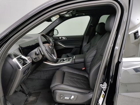 Used 2026 BMW X5 xDrive40i image 12
