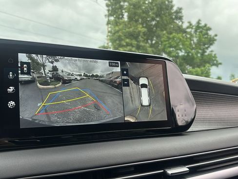 Used 2024 Hyundai Palisade Limited image 21