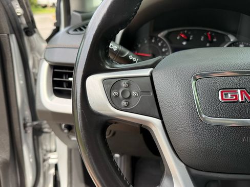 Used 2019 GMC Terrain SLE w/ Driver Convenience Package FWD image 20