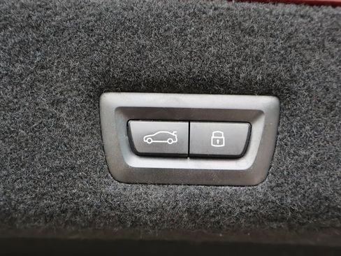 Used 2023 BMW 740i RWD image 59
