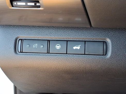 Certified 2024 Nissan Pathfinder SL AWD/4WD image 20