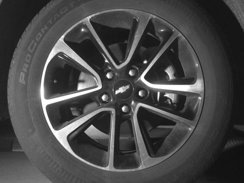 Used 2025 Chevrolet TrailBlazer LT image 13