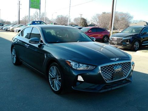 Used 2020 Genesis G70 2.0T image 4