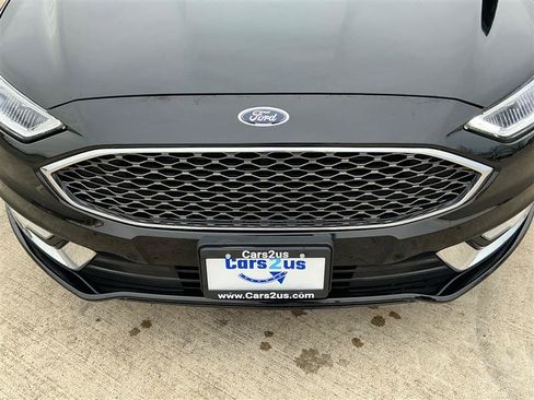 Used 2017 Ford Fusion Platinum image 12
