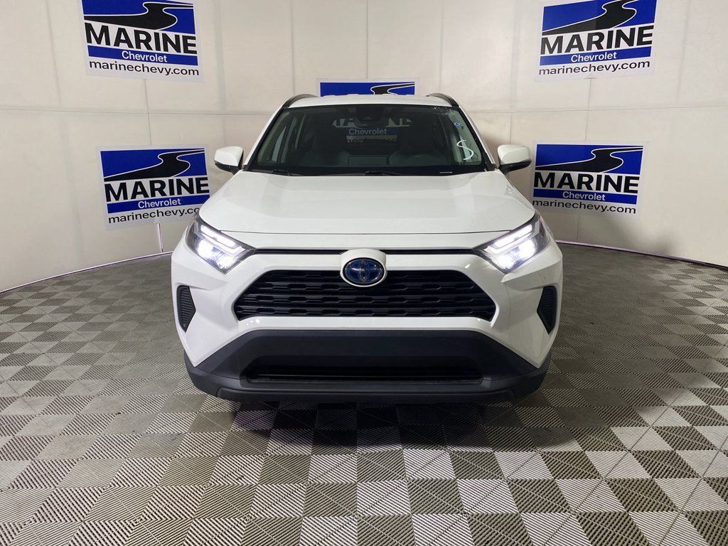 Used 2024 Toyota RAV4 XLE AWD/4WD image 15